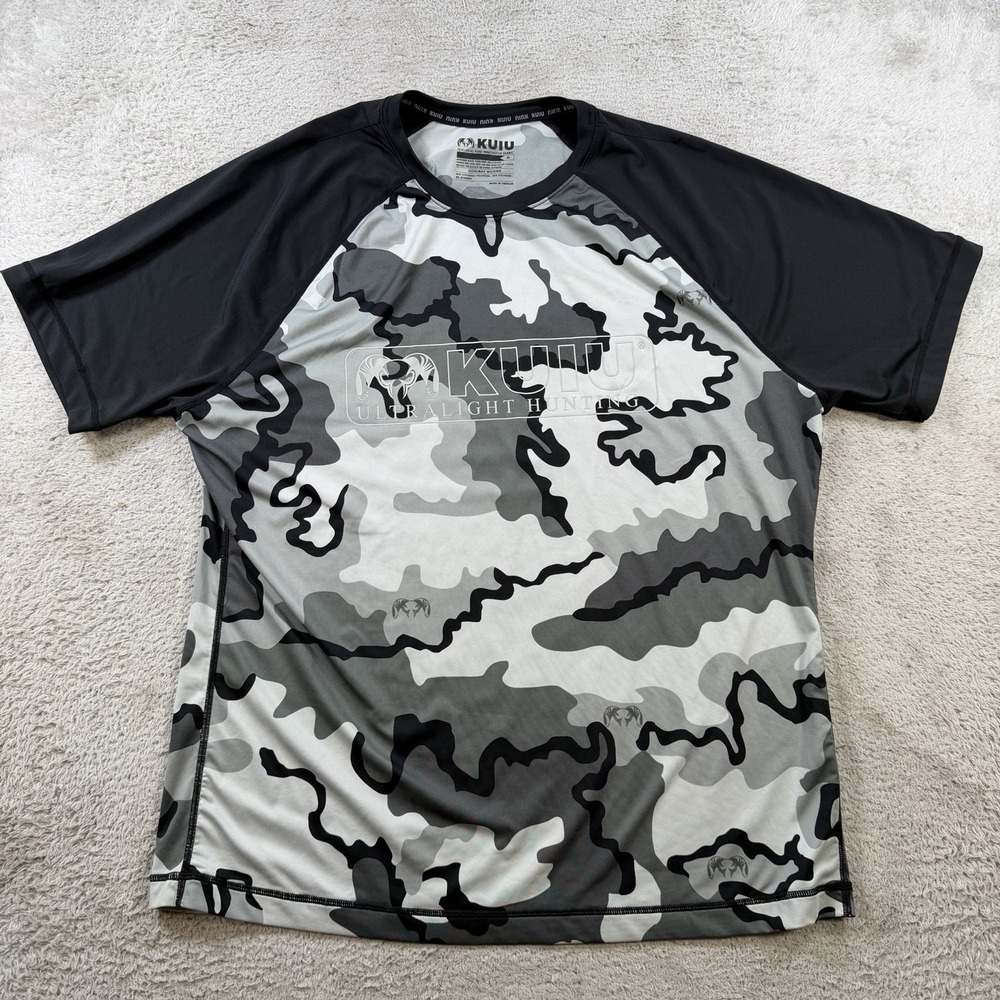 KUIU Shirt Mens Medium Grey Black Camo Coolmax Wicking Short Sleeve Stretch